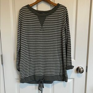 Pink Clover Striped Gray Long Sleeve Top